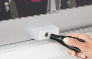 스마트 Plunger Lock OneKEY 잠금 해제되는 모습