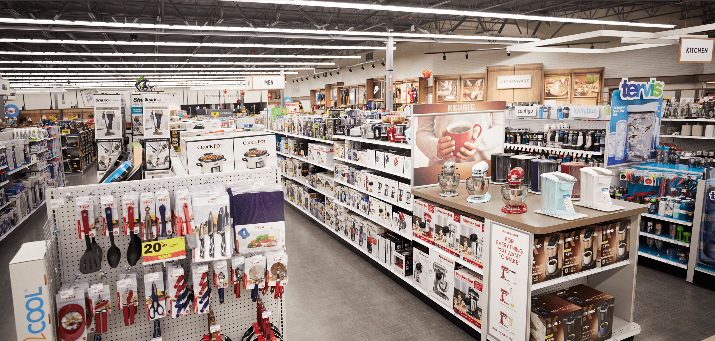 대형마트 및 식료품점 진열대