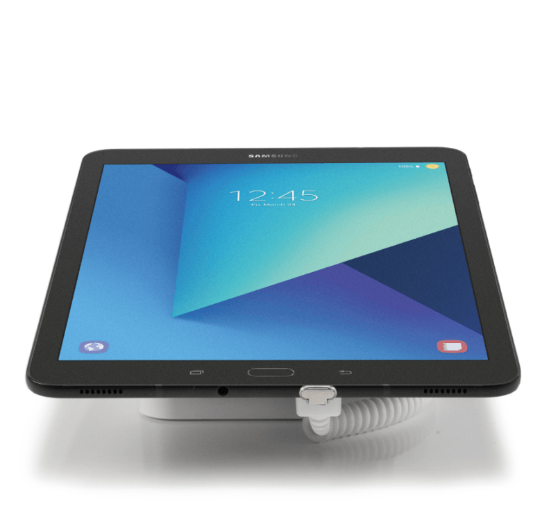 흰색 보안 디스플레이 위의 검은색 태블릿