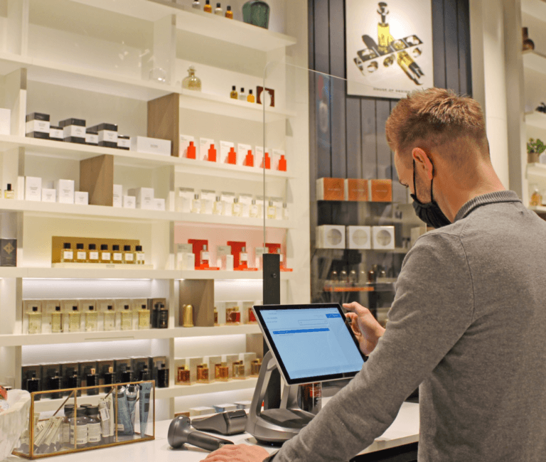 소매 환경에서의 POS 태블릿 솔루션