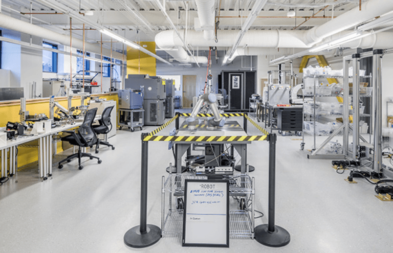 본사에서의 InVue