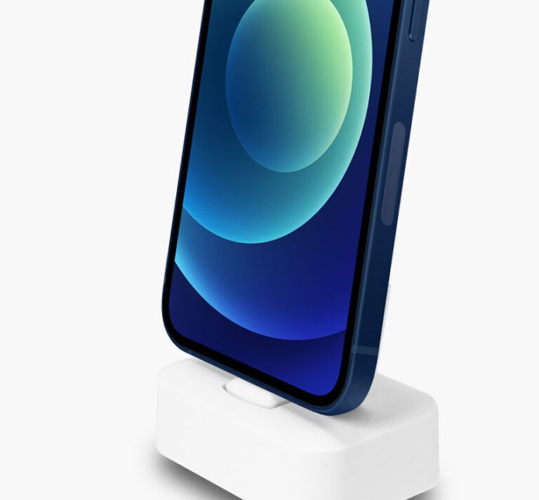 S3100v 보안 스탠드, 베이스 부분과 휴대폰의 클로즈업