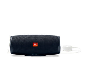 흰색 보안 장치가 장착된 스피커