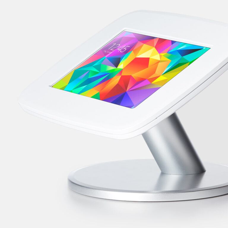 새로운 CT200: 완벽한 고정형 태블릿 디스플레이.