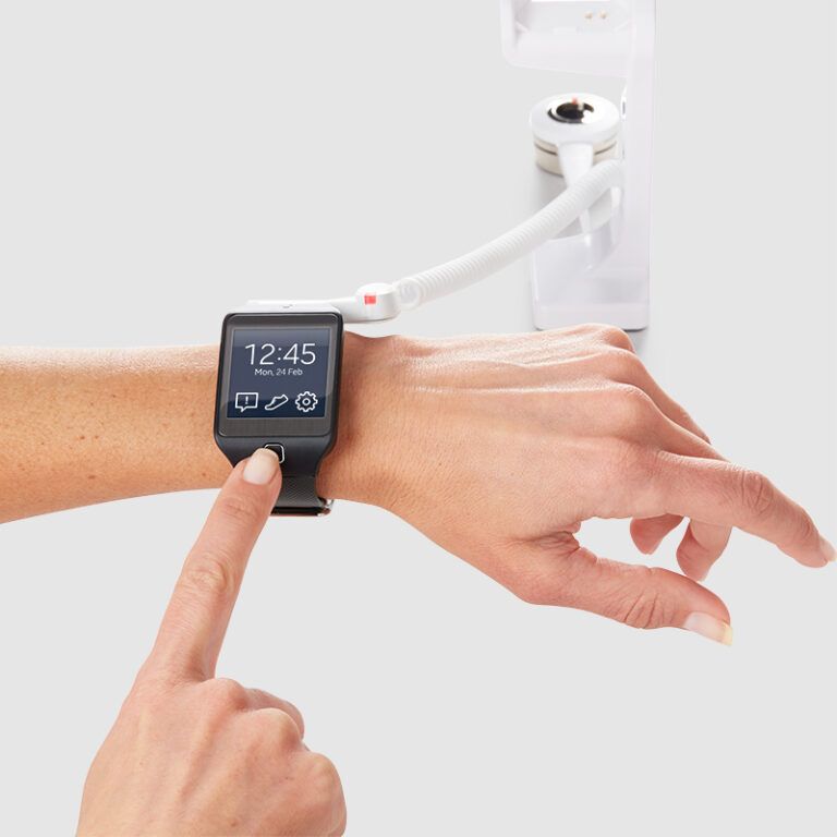 웨어러블 기기 보안은 믿을 만한 곳에 맡겨져 있습니다.