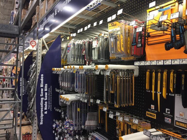 보안 하드웨어 제품의 벽