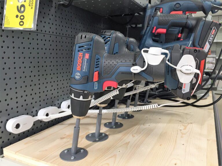 InVue로 고정된 드릴