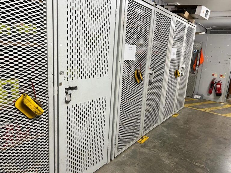 할포즈 제품 보관함Padlock