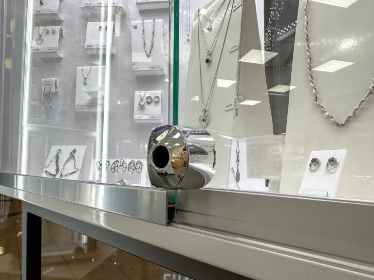 할도르 올라프손 우르 오그 스카르트그리피르_인뷰 주얼리 잠금장치 키 없는 주얼리 보안 잠금장치